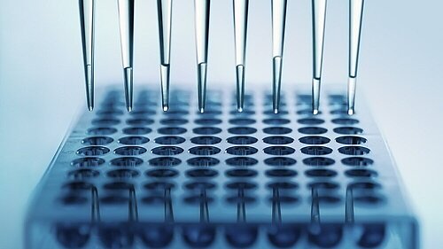 Dosing with piezo valves